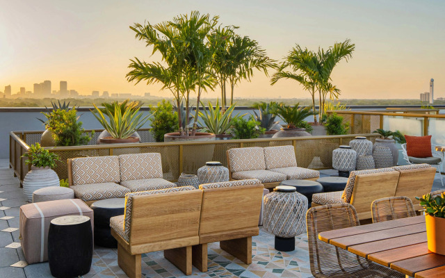 Aloft Tampa Midtown
