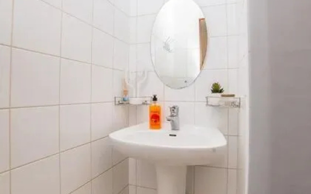 Europa Tsentr. 40-Letiya Oktyabrya, Bldg. 50