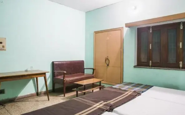 HOTEL Ashok
