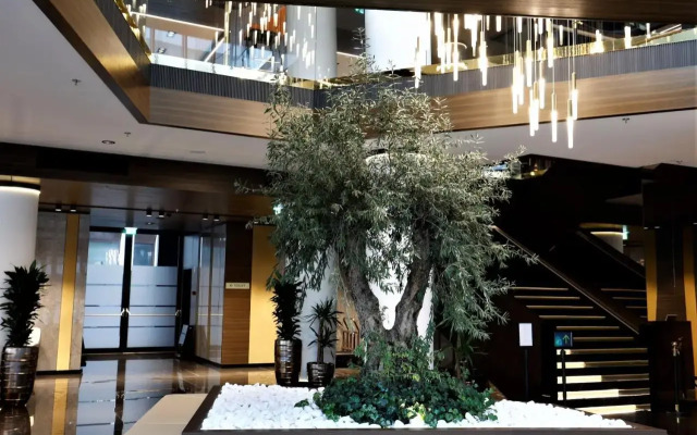 Grand Plaza Hotel and Congress Centre
