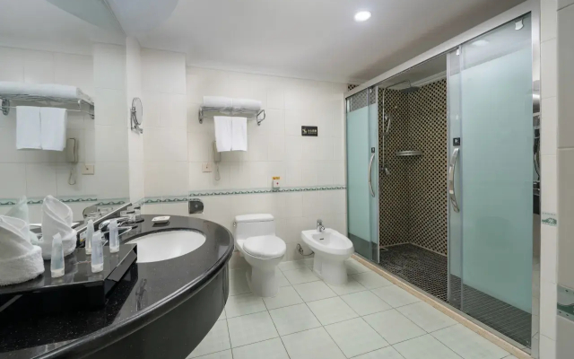 Sanya Huayuan Hot Spring Seaview Resort