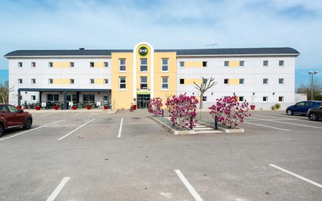 B&B HOTEL Cholet Nord