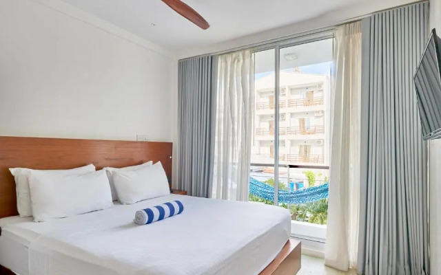 Bliss Dhigurah Hotel