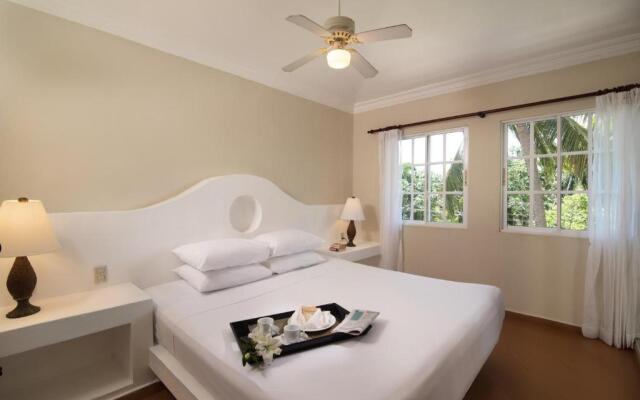 Lifestyle Crown Residence Suites