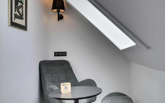 ibis Styles Paris Cadet Lafayette