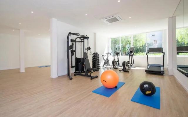 Отель HSM Atlantic Park Hotel