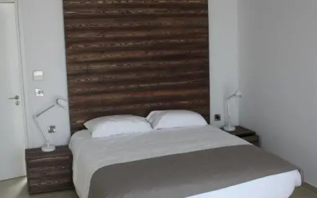 Amphora Hotel & Suites