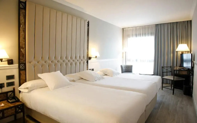 Hotel Gran Via