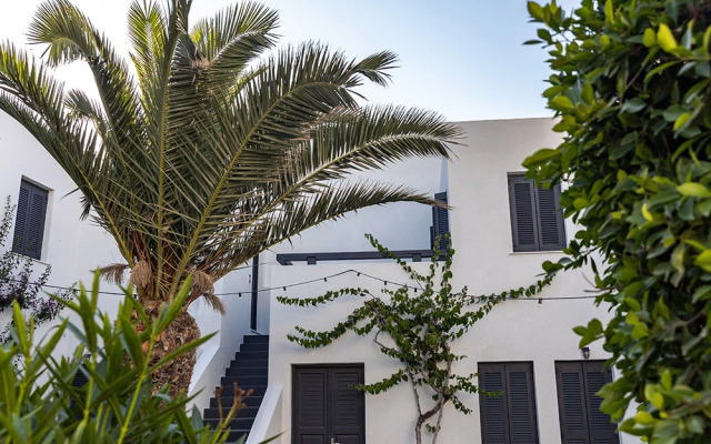 Отель Scorpios Beach Santorini