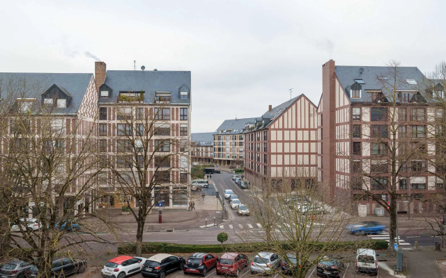 B&B HOTEL Troyes Centre