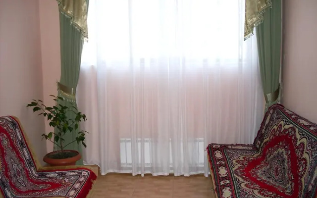 Krasnyi Mak