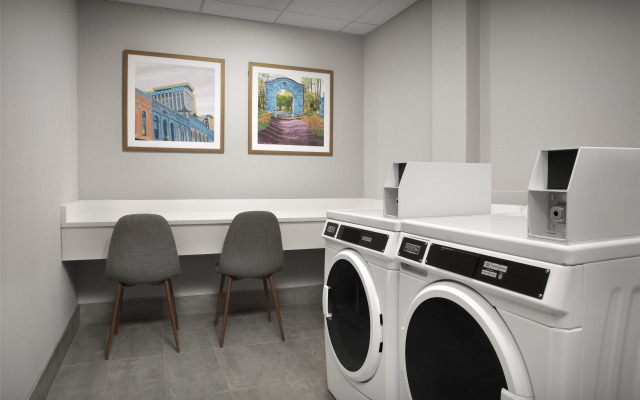 Hampton Inn Lenoir City