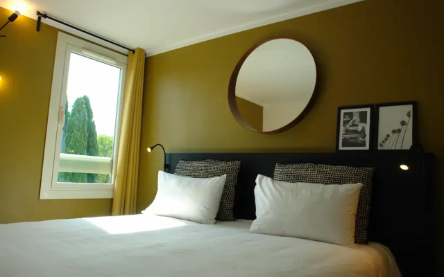 Brit Hotel Marseille Aéroport