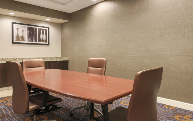 Courtyard by Marriott Austin Airport
