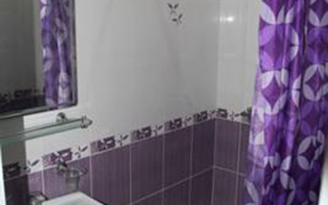 Uyut Guest House