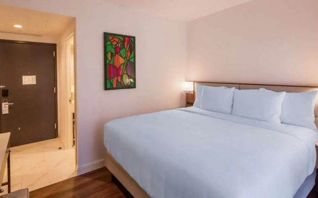 Best Western Premier Empire State Hotel