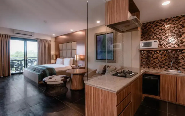 Отель Amaroossa Suite Bali