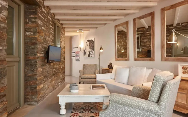 Aeolis Tinos Suites