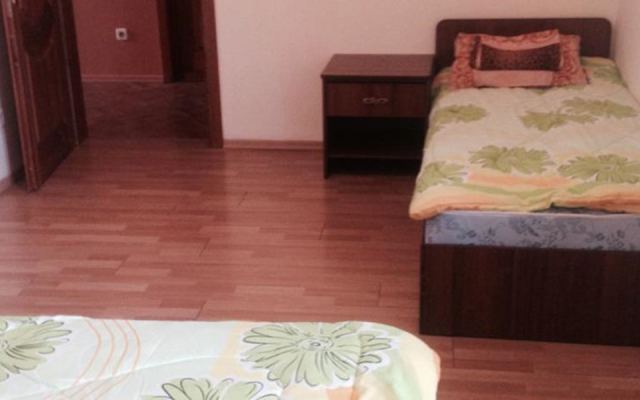 Hostel Polite People