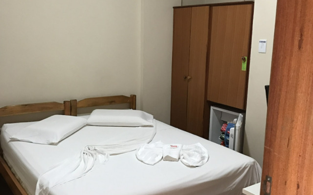 Quality Leste Hotel