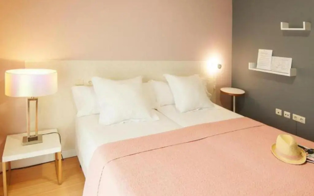 BYPILLOW Villa Lorena