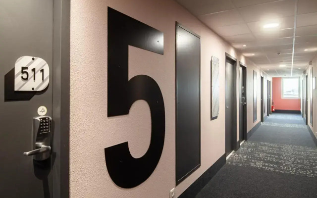 B&B HOTEL Poitiers Aéroport