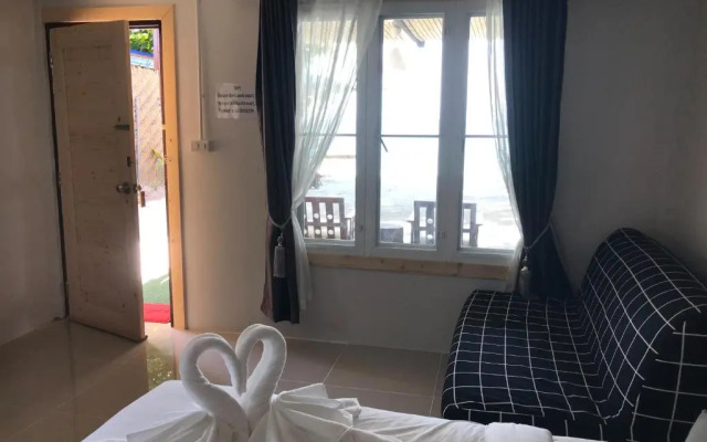 Lipe Garden Beach Resort