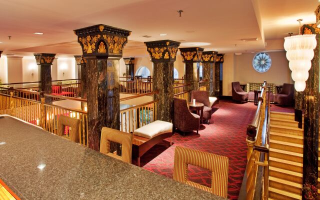 Holiday Inn Kansas City Downtown Aladdin