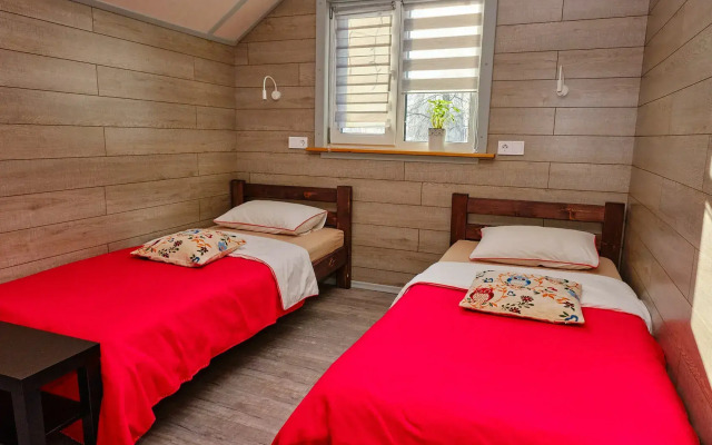Gostevoi Dvor Snezhinka Hotel