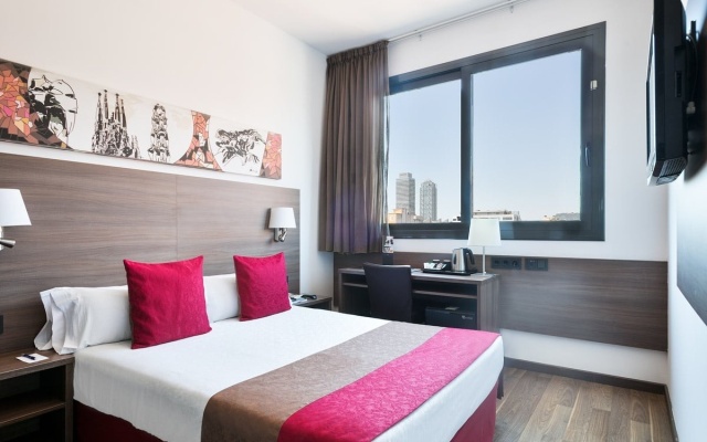 Double room (full double bed)
