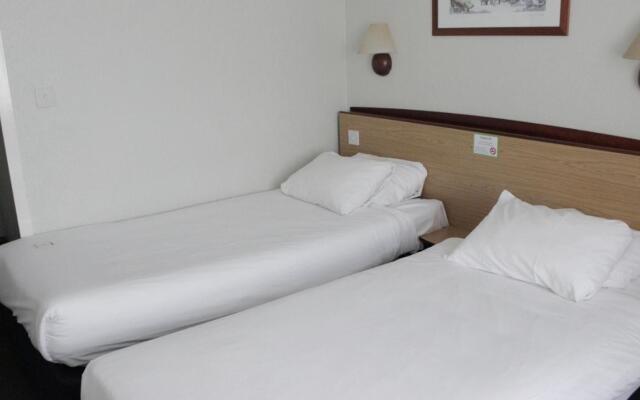 Travelodge Liverpool Central Queens Dock and Arena Hotel