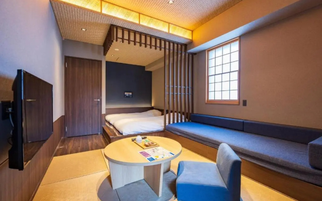 Japanese-Western Style with Open-Air Sulfur Spring Bath on the Marsh Side room 사진 2