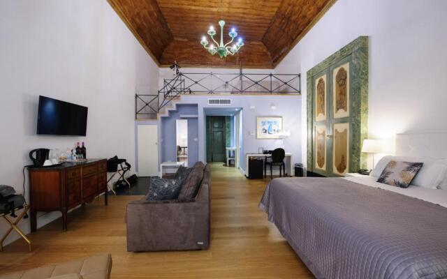 Santa Chiara Boutique Hotel