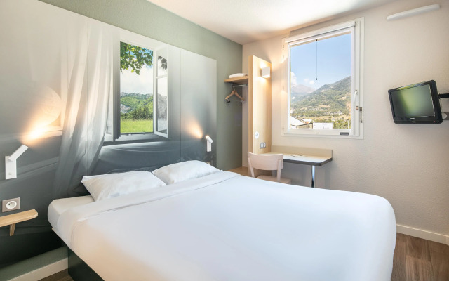 B&B HOTEL SAINT-JEAN de Maurienne