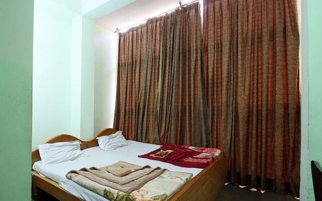 Hotel Neelkanth by OYO Rooms