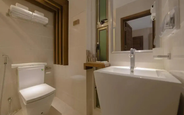 Ocean Grand at Hulhumale Hotel