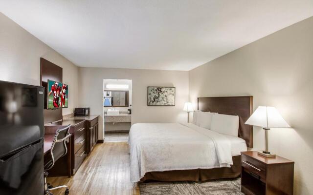 Red Roof Inn PLUS+ Dallas – Addison