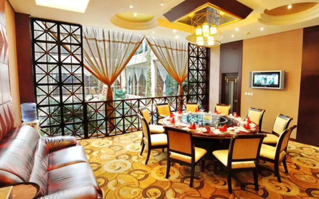 Zhuozheng International Hotel