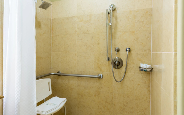 The Westin Sacramento Riverfront Hotel & Spa