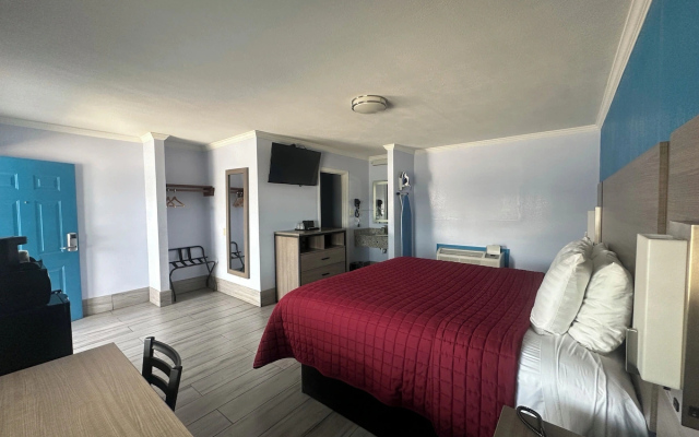 Carrizo Executive Inn