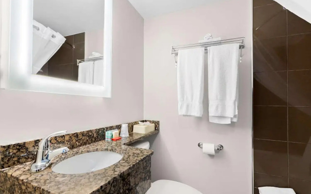 SureStay Plus by Best Western Windsor