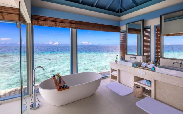 Ocean Beach Villa with Pool — фото 3