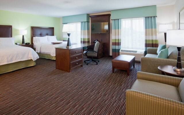 La Quinta Inn & Suites by Wyndham Minneapolis-Minnetonka