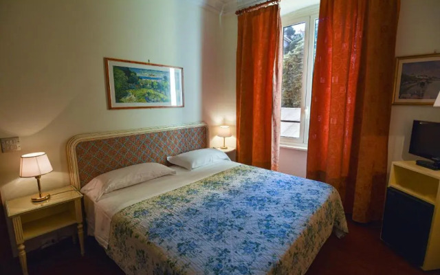 Grand Hotel Londra