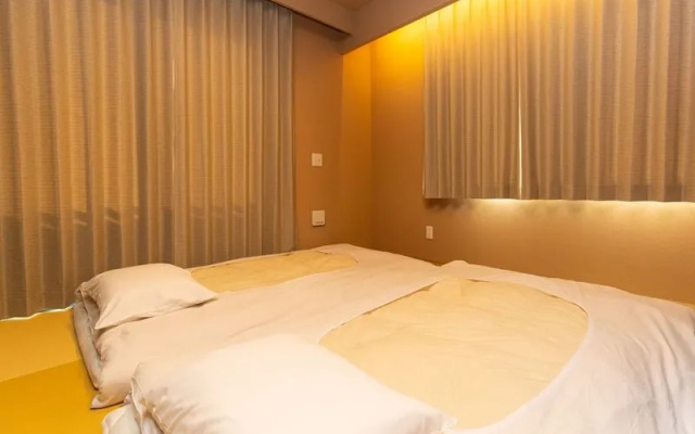 East No. 102 with 8 Japanese Futons room 사진 3