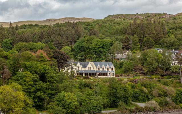 Cuillin Hills Hotel