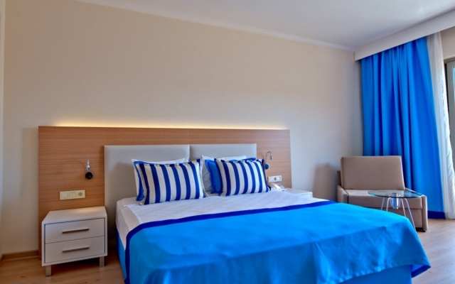 TT Hotels Pegasos World