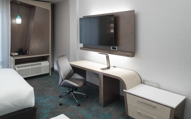 Courtyard by Marriott Houston Heights/I-10