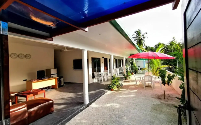Summer inn Thoddoo