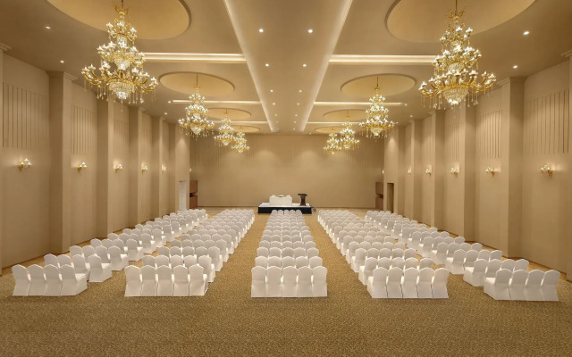 Hotel Time Square Club Resort & Spa